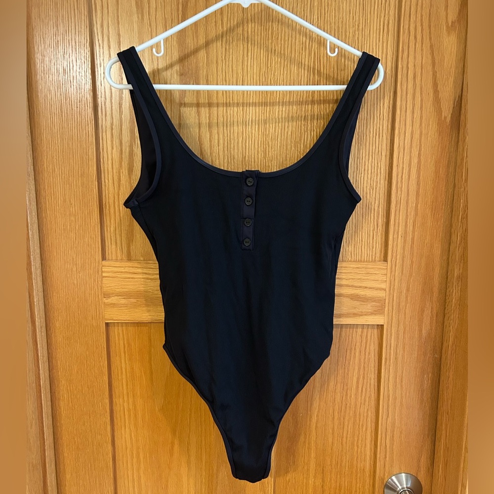L*Space Ridin’ High Ribbed Ribbed One Piece Swimsuit‎ 10